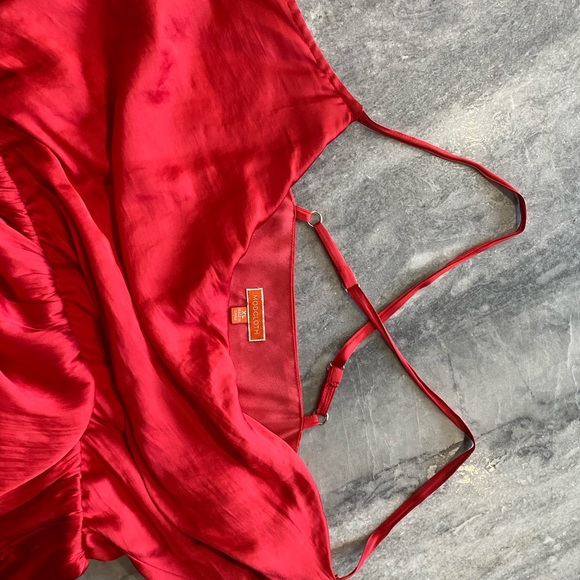 Red satin ModCloth dress w/ adjustable straps size XL with stretch defined waist - Picture 4 of 5